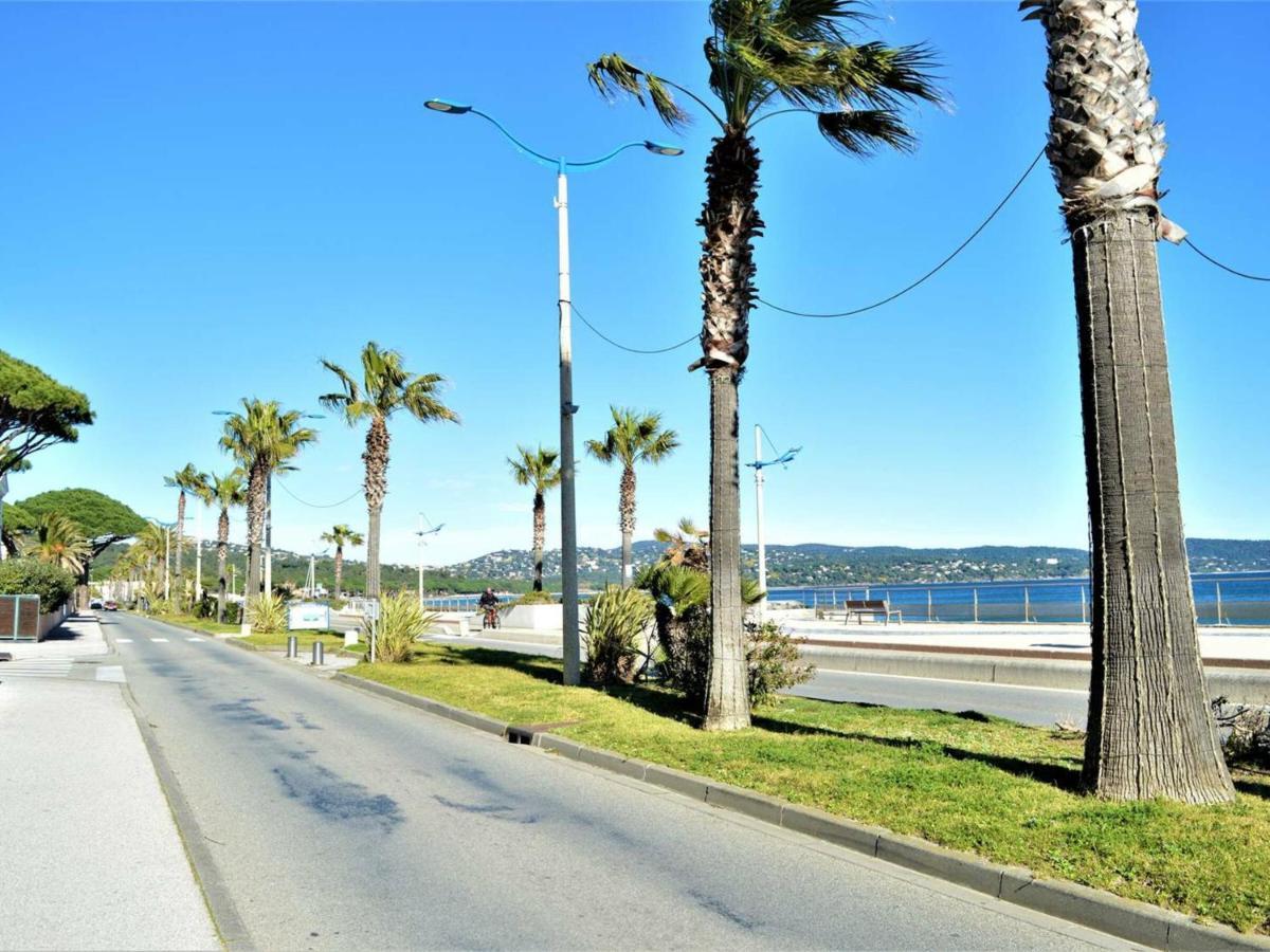 Studio Renove Climatise, 3 Couchages, Proche Port Et Casino A Cavalaire-Sur-Mer - Fr-1-226B-98 Eksteriør billede